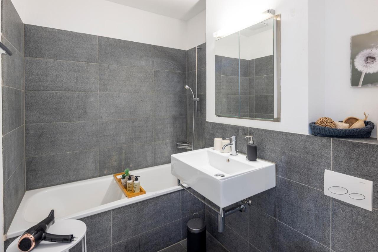 Stayy Green Oasis Near Zurich I Free Parking I Tv Dietikon Dış mekan fotoğraf